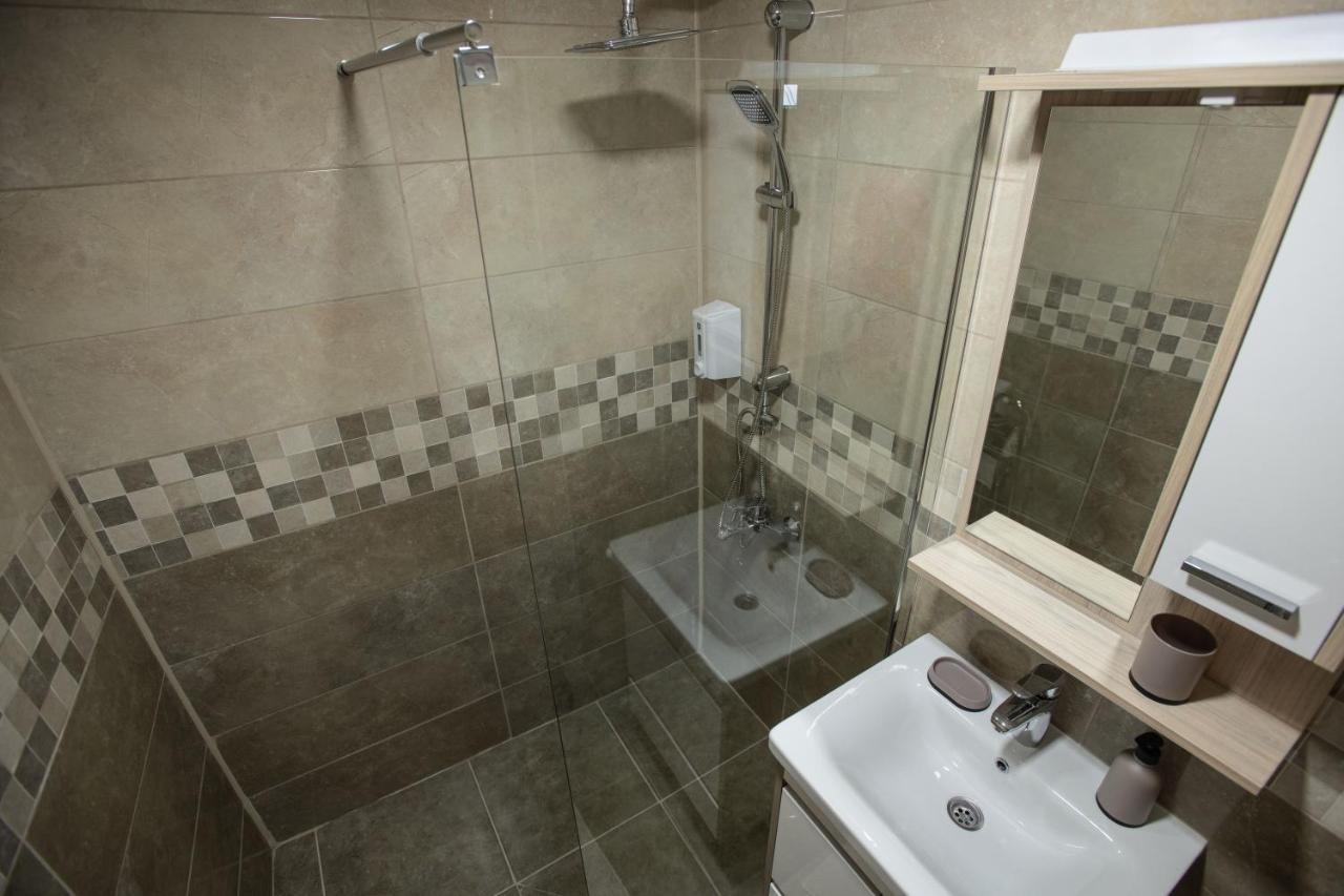 Apartmani Sp Jovanovic Crni Vrh Eksteriør bilde