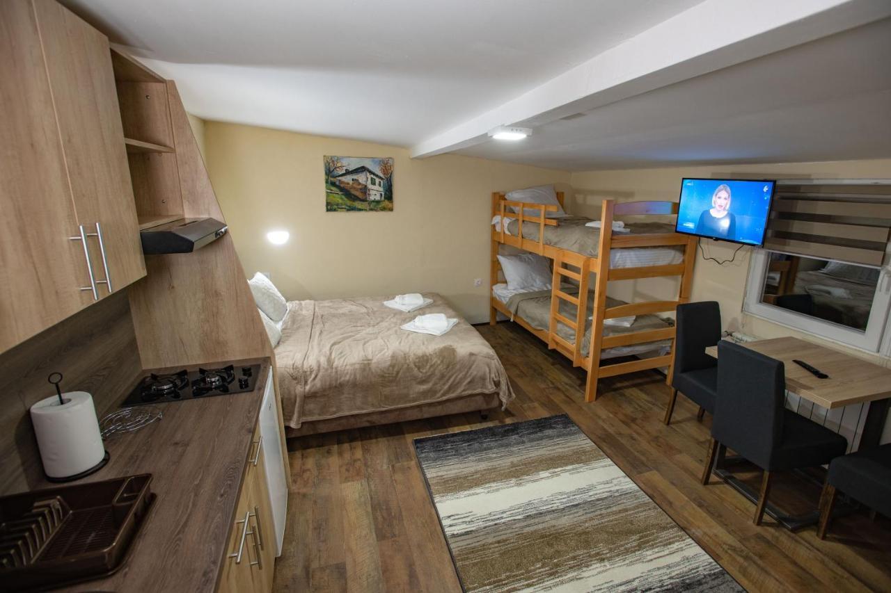 Apartmani Sp Jovanovic Crni Vrh Eksteriør bilde